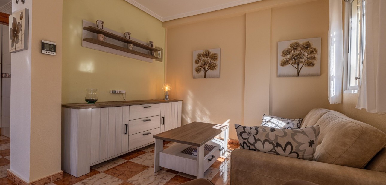 Venta - House - Quad -
La Zenia