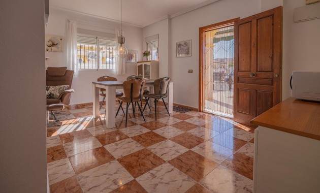 Venta - House - Quad -
La Zenia