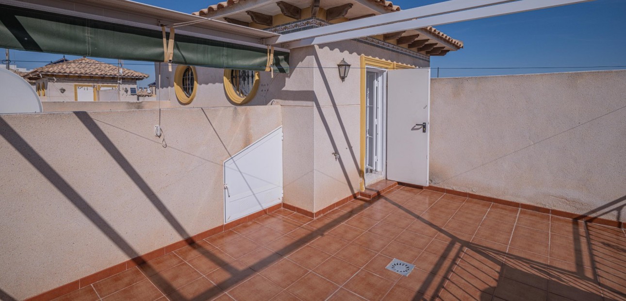 Venta - House - Quad -
La Zenia