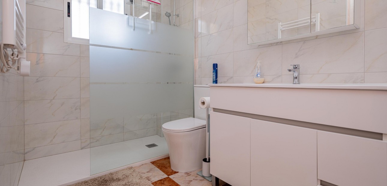 Venta - House - Quad -
La Zenia