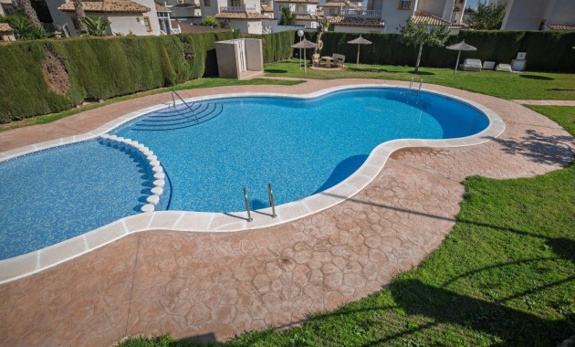 Venta - House - Quad -
La Zenia