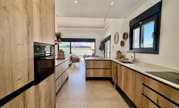 Herverkoop - Villa -
Rafal