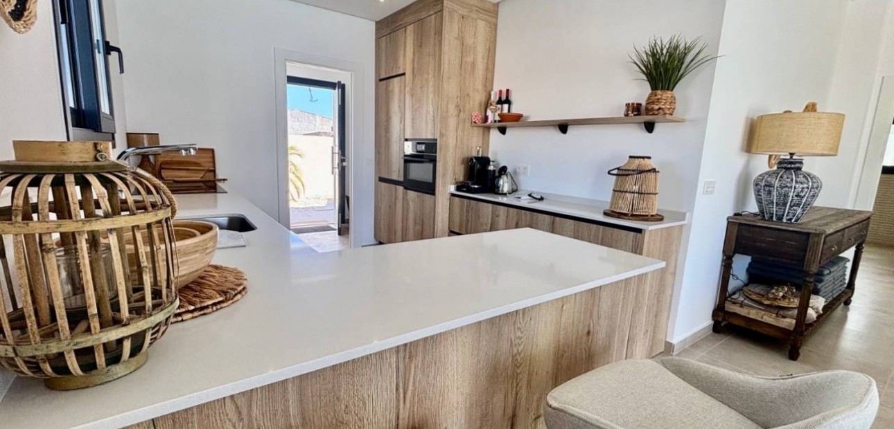 Herverkoop - Villa -
Rafal