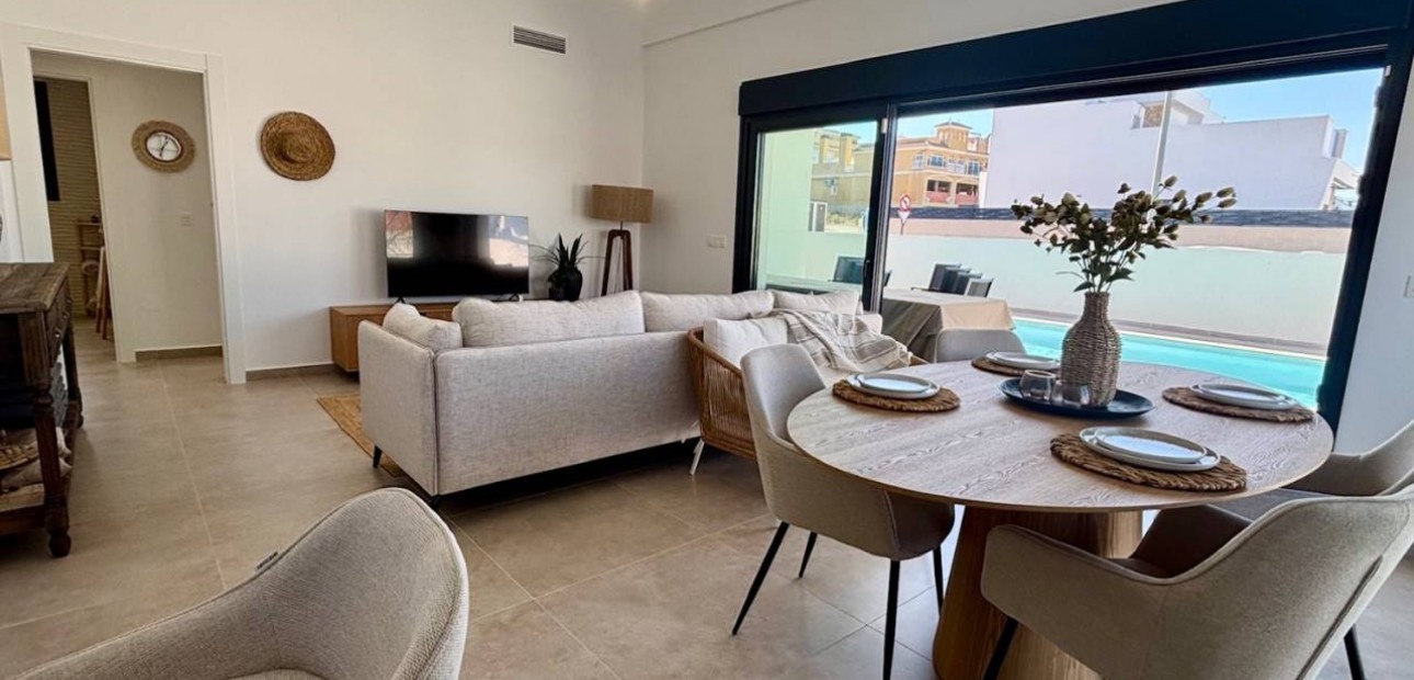 Herverkoop - Villa -
Rafal