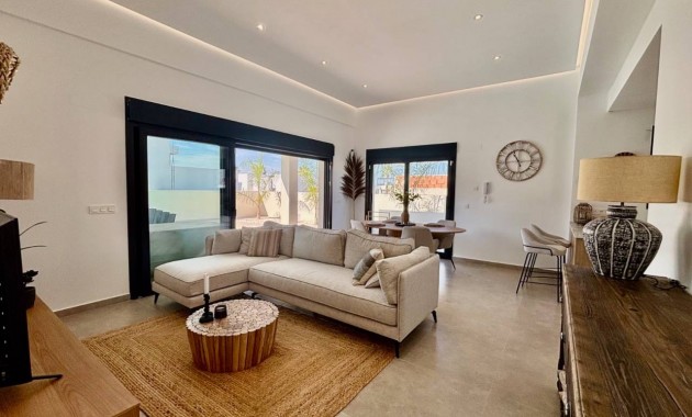 Herverkoop - Villa -
Rafal