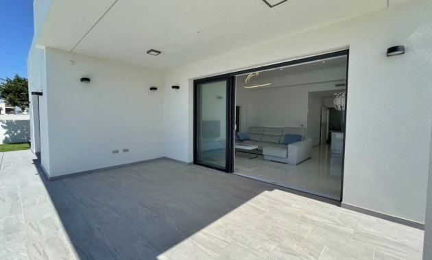 Herverkoop - Villa -
Rafal