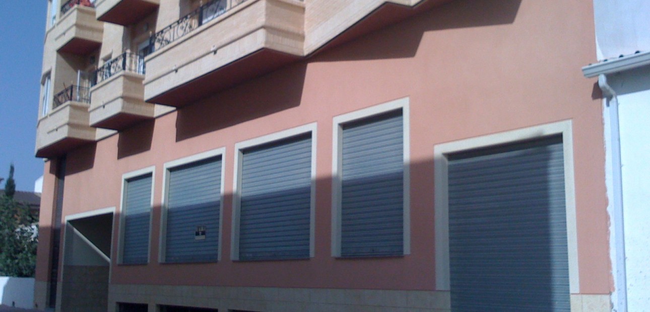 Herverkoop - Reclame -
Los Montesinos