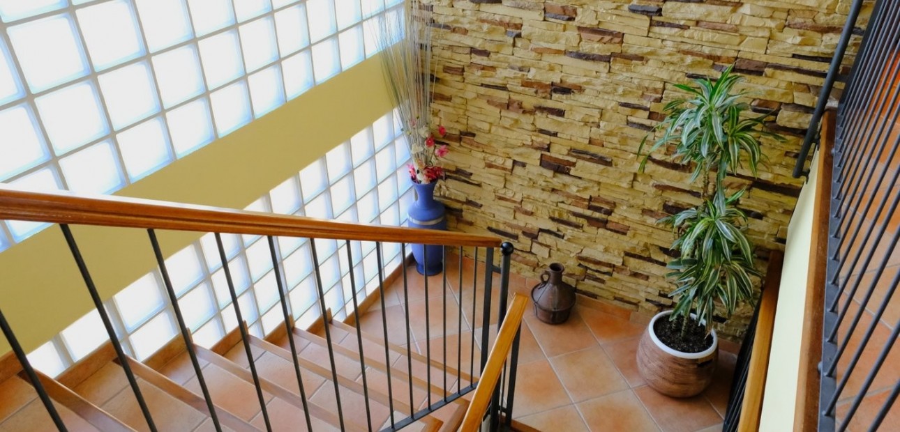 Herverkoop - Finca / Country Property -
Orihuela