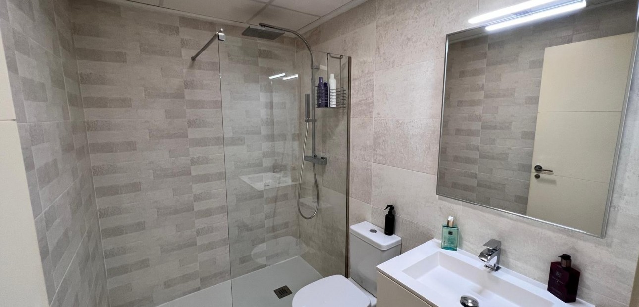 Herverkoop - A. Apartment / flat -
Entre Naranjos Vistabella Golf