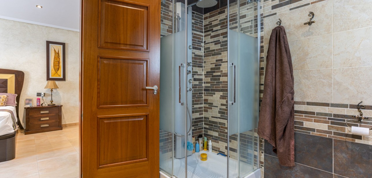 Sale - Detached Villa -
Los Montesinos - La herrada