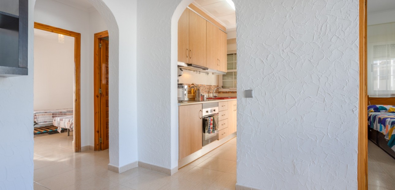 Sale - Detached Villa -
Torrevieja - Urbanización San Luis