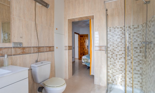 Sale - Detached Villa -
Torrevieja - Urbanización San Luis