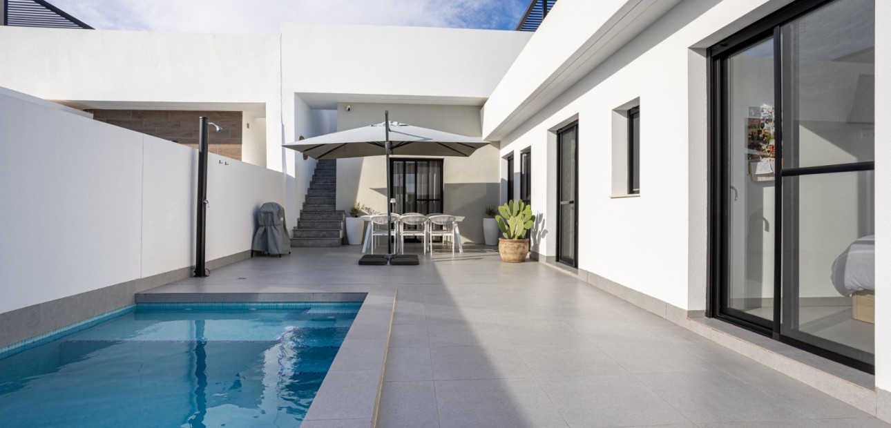 Herverkoop - Detached Villa -
Torre Pacheco - Roldán