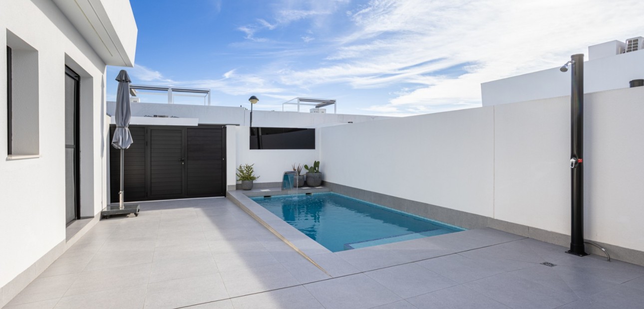 Herverkoop - Detached Villa -
Torre Pacheco - Roldán