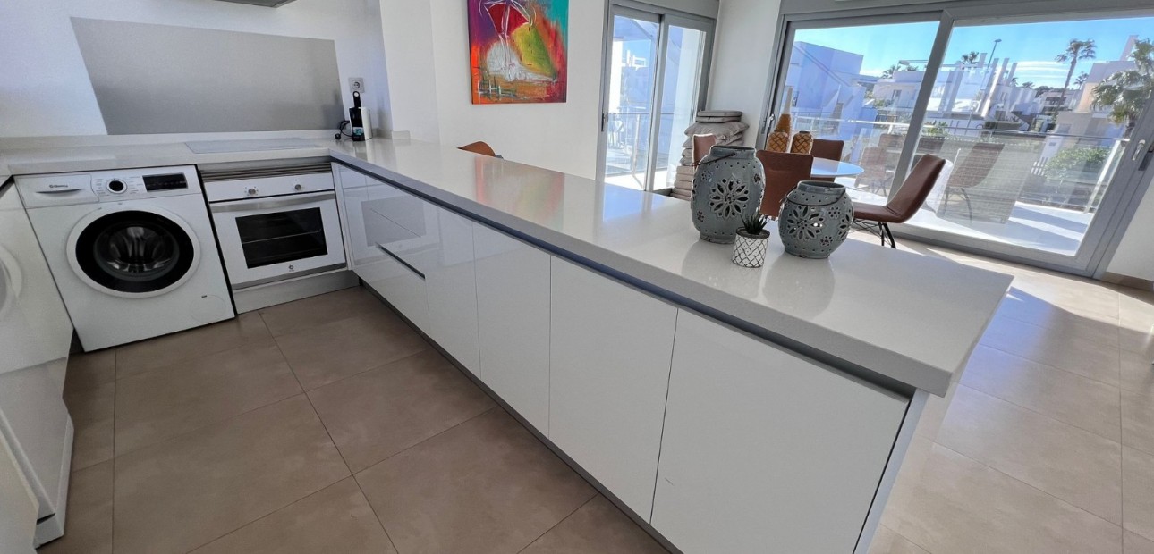 Venta - Apartment flat -
Orihuela - Vistabella Golf