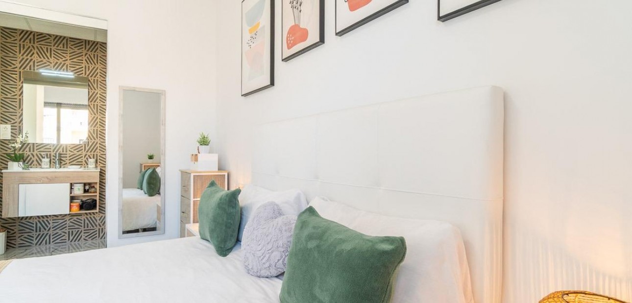 Venta - Apartamento / piso -
Orihuela Costa - PAU 26