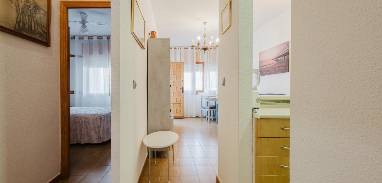 Herverkoop - Bungalow -
Torrevieja - Acequion