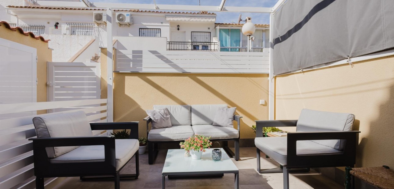 Herverkoop - Bungalow -
Torrevieja - Acequion