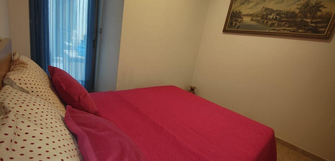 Venta - Apartamento / piso -
Torrevieja - La Mata pueblo