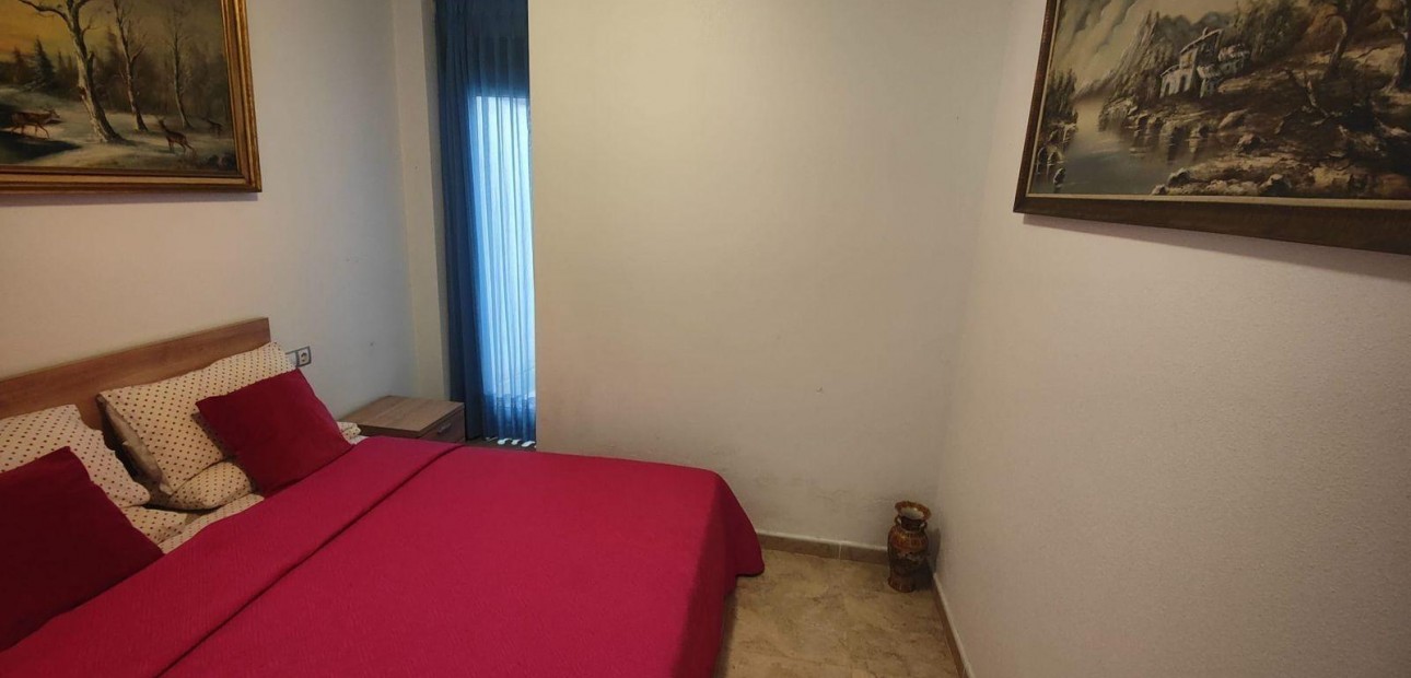 Venta - Apartamento / piso -
Torrevieja - La Mata pueblo