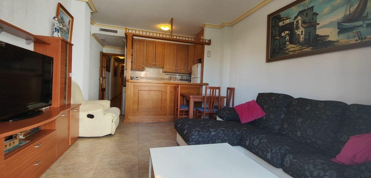 Venta - Apartamento / piso -
Torrevieja - La Mata pueblo