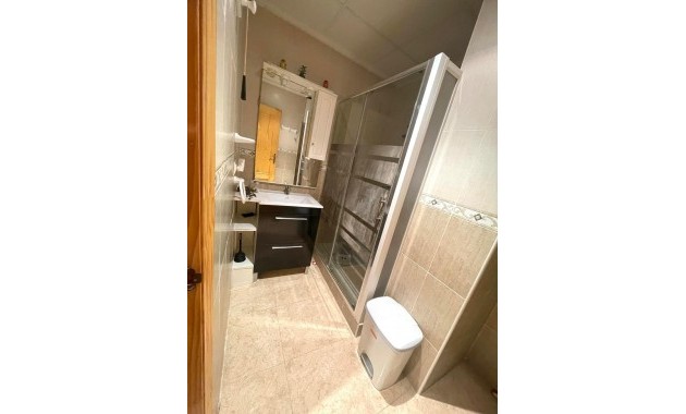 Herverkoop - Appartement / flat -
Torrevieja - Los Europeos