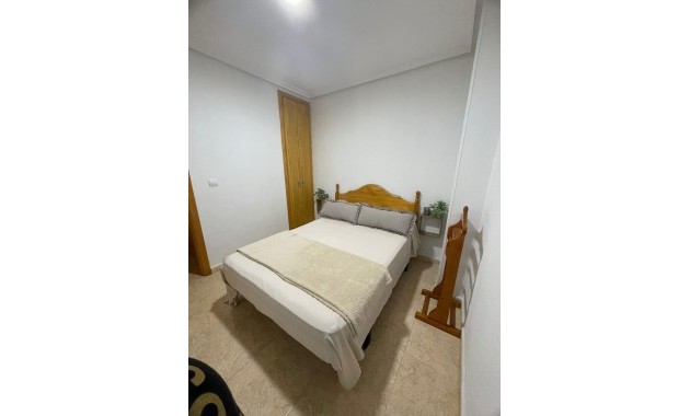 Herverkoop - Appartement / flat -
Torrevieja - Los Europeos