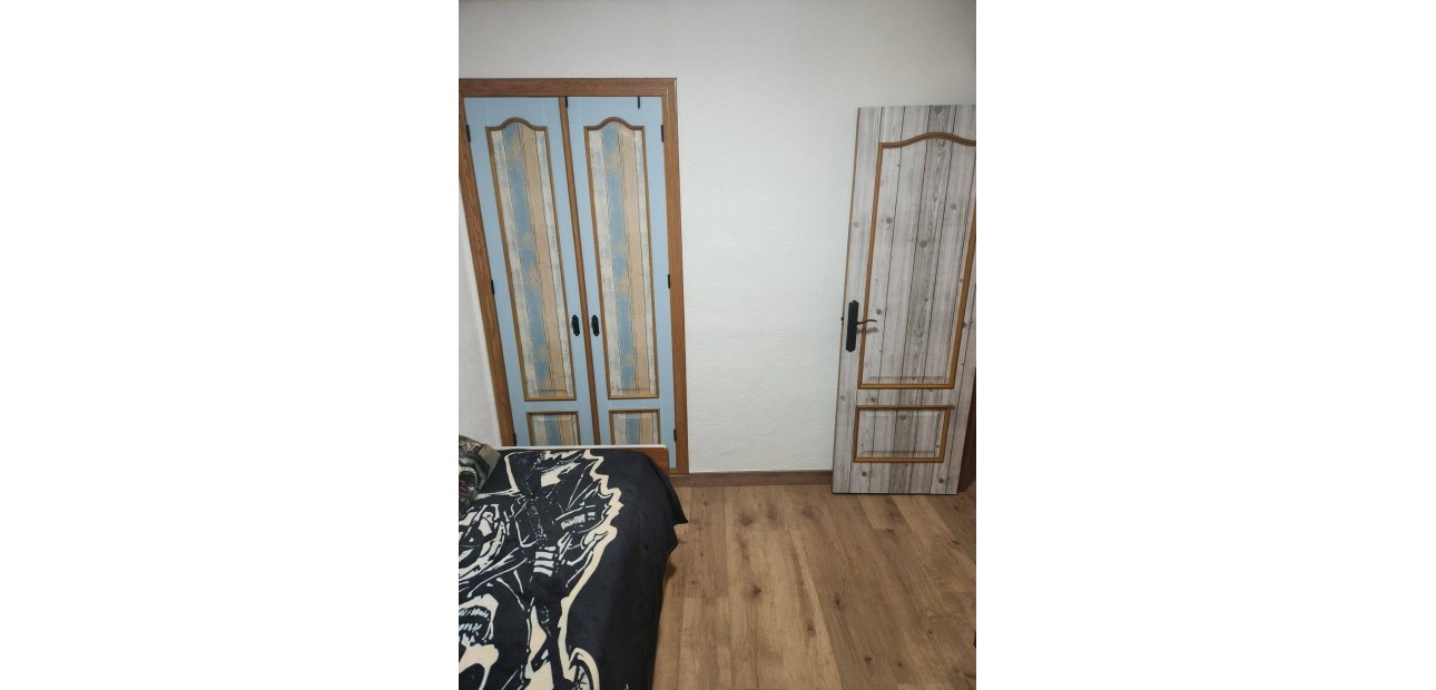 Herverkoop - Villa -
Orihuela Costa - Los Almendros-La Florida