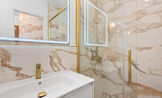 Venta - Apartamento / piso -
Orihuela Costa - Punta Prima