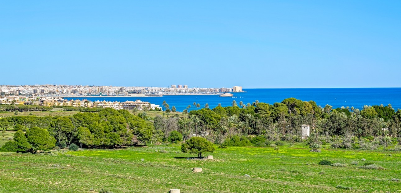 Venta - Apartamento / piso -
Orihuela Costa - Punta Prima