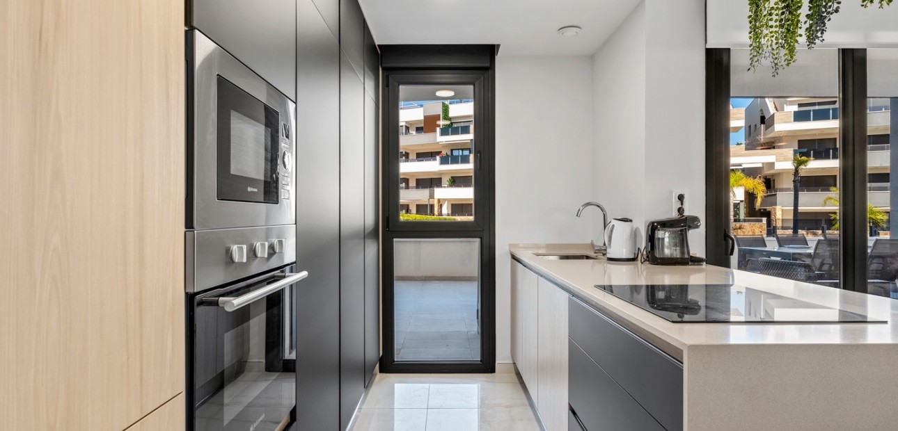 Herverkoop - Appartement / flat -
Orihuela Costa - Playa Flamenca