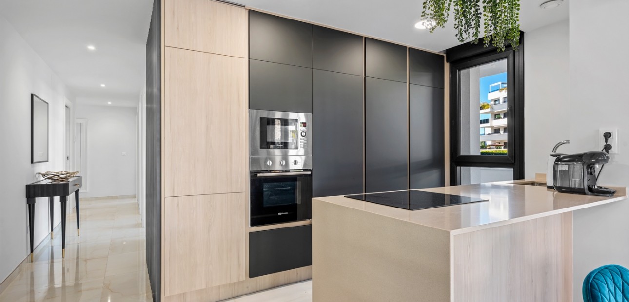 Herverkoop - Appartement / flat -
Orihuela Costa - Playa Flamenca