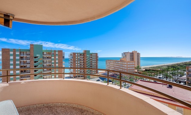 Venta - Apartamento / piso -
Arenales del Sol - Segunda linea playa