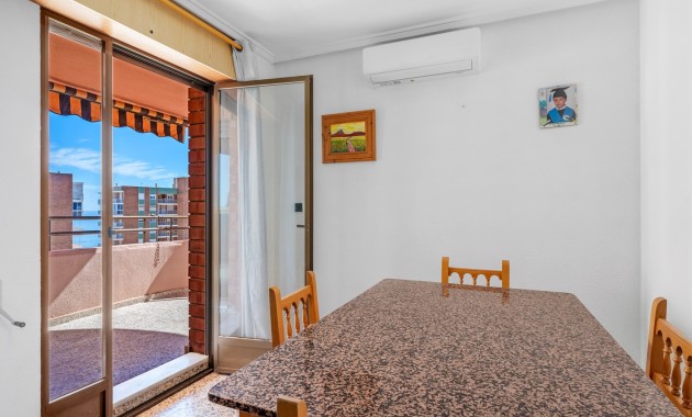 Venta - Apartamento / piso -
Arenales del Sol - Segunda linea playa