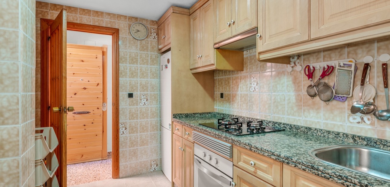 Venta - Apartamento / piso -
Arenales del Sol - Segunda linea playa