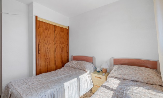 Venta - Apartamento / piso -
Arenales del Sol - Segunda linea playa