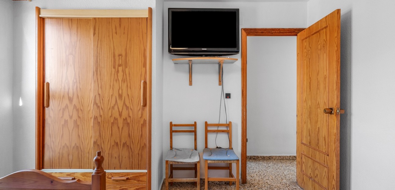 Venta - Apartamento / piso -
Arenales del Sol - Segunda linea playa