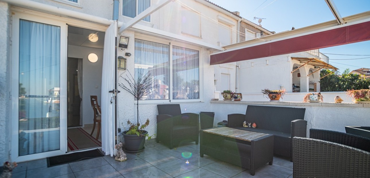 Venta - Apartamento / piso -
Orihuela Costa - Los Balcones