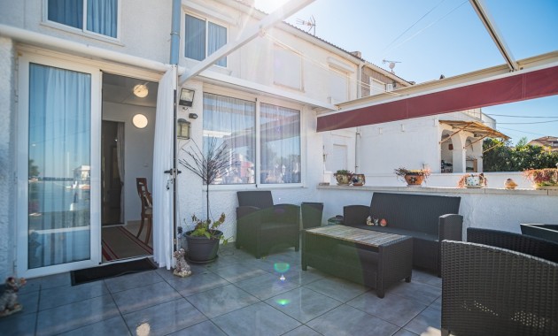 Venta - Apartamento / piso -
Orihuela Costa - Los Balcones