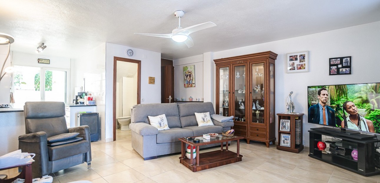 Venta - Apartamento / piso -
Orihuela Costa - Los Balcones