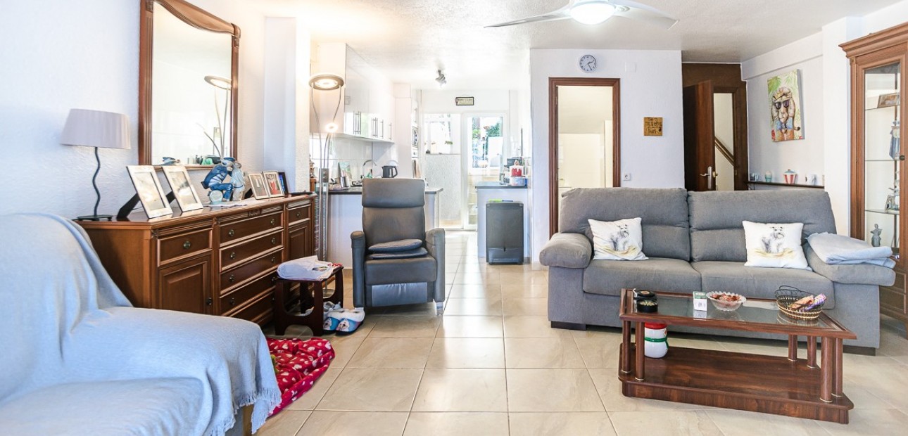 Venta - Apartamento / piso -
Orihuela Costa - Los Balcones