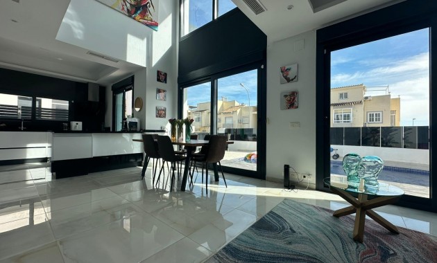 Venta - Villa -
Torrevieja - Torreblanca