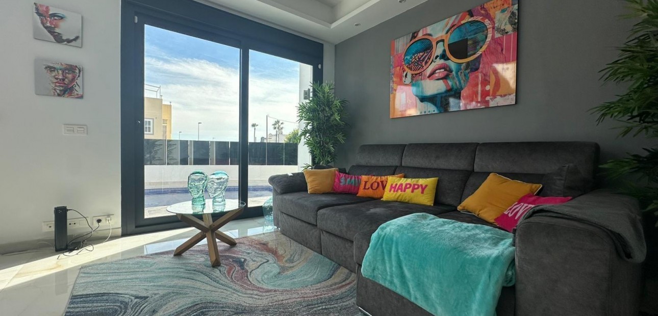 Venta - Villa -
Torrevieja - Torreblanca