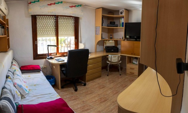 Venta - Country House -
Santa Pola - Norte