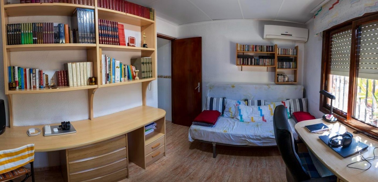 Venta - Country House -
Santa Pola - Norte