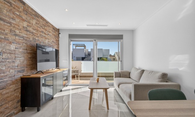 Venta - Apartamento / piso -
Ciudad Quesada - Lo Marabu