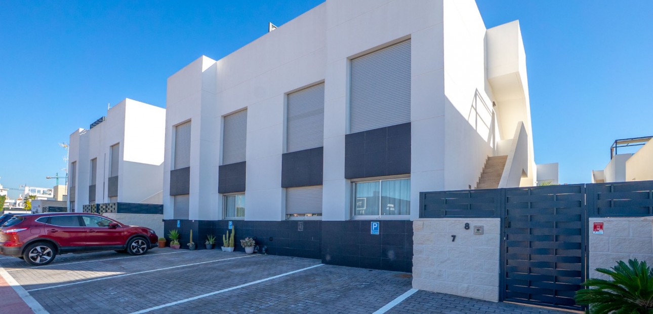 Venta - Apartamento / piso -
Ciudad Quesada - Lo Marabu