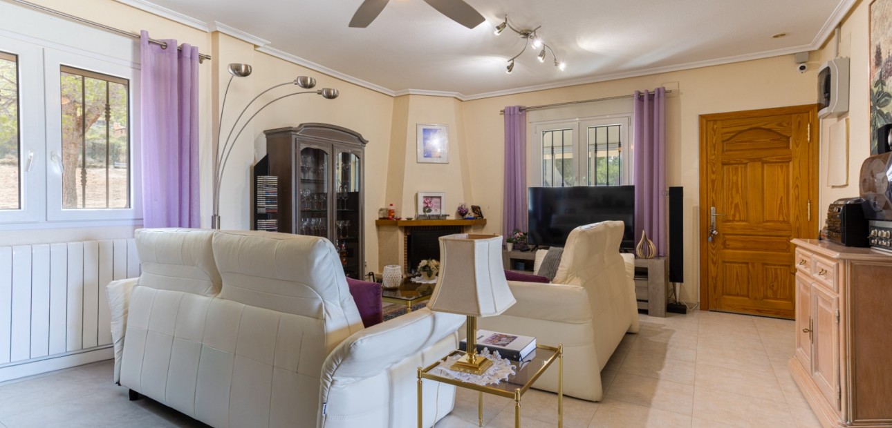 Herverkoop - Villa - Detached -
La Zarza