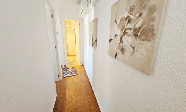 Herverkoop - duplex -
Torrevieja - Cabo cervera