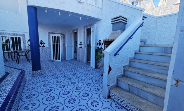 Herverkoop - duplex -
Torrevieja - Cabo cervera